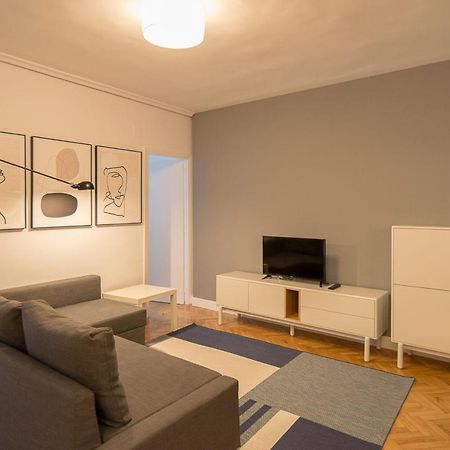Nahima Parking Free Apartment ซานเซบาสเตียน ภายนอก รูปภาพ